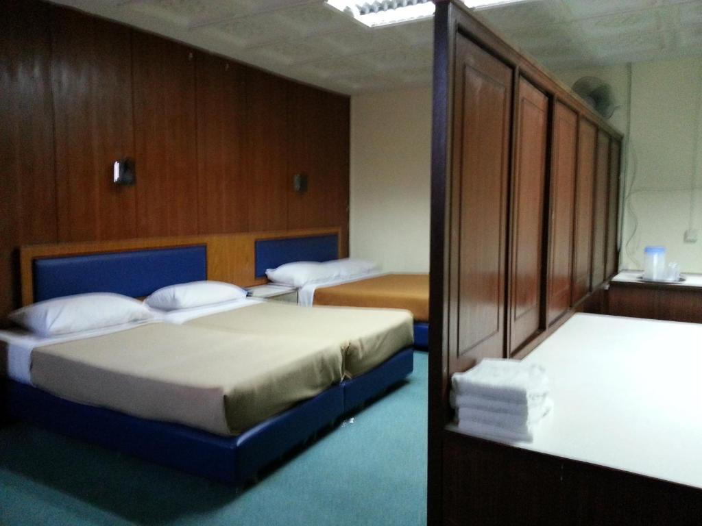 Hotel Lotte Іпох Номер фото