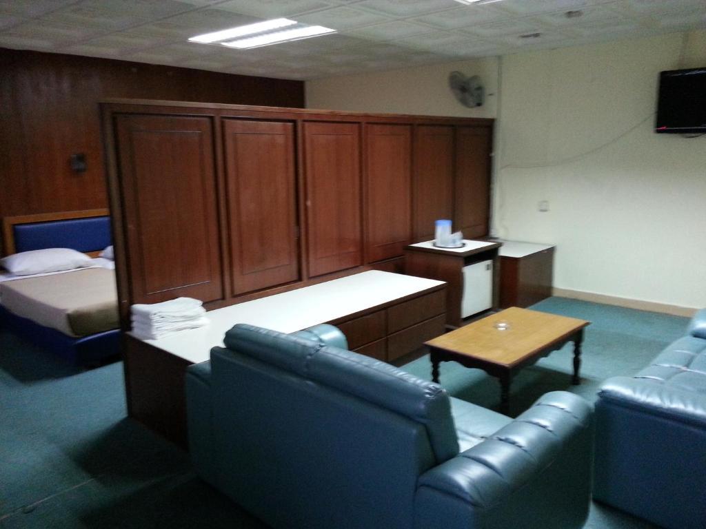 Hotel Lotte Іпох Номер фото