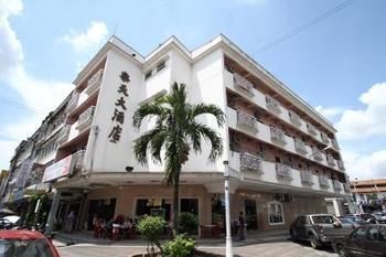 Hotel Lotte Іпох Екстер'єр фото